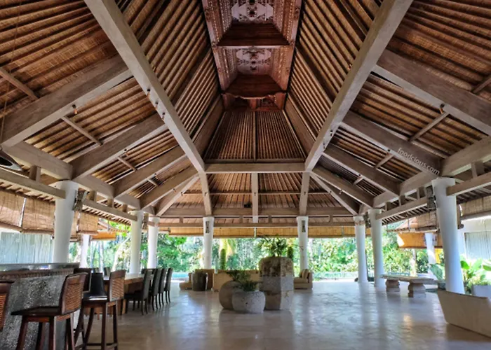 Ayurvedagram Bali - Wellness & Retreat ホリデーパーク 5*