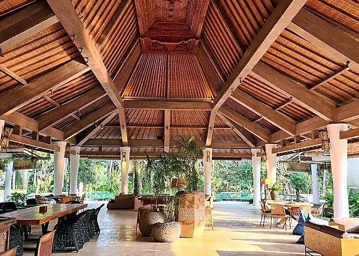 Ayurvedagram Bali - Wellness & Retreat ホリデーパーク 5*